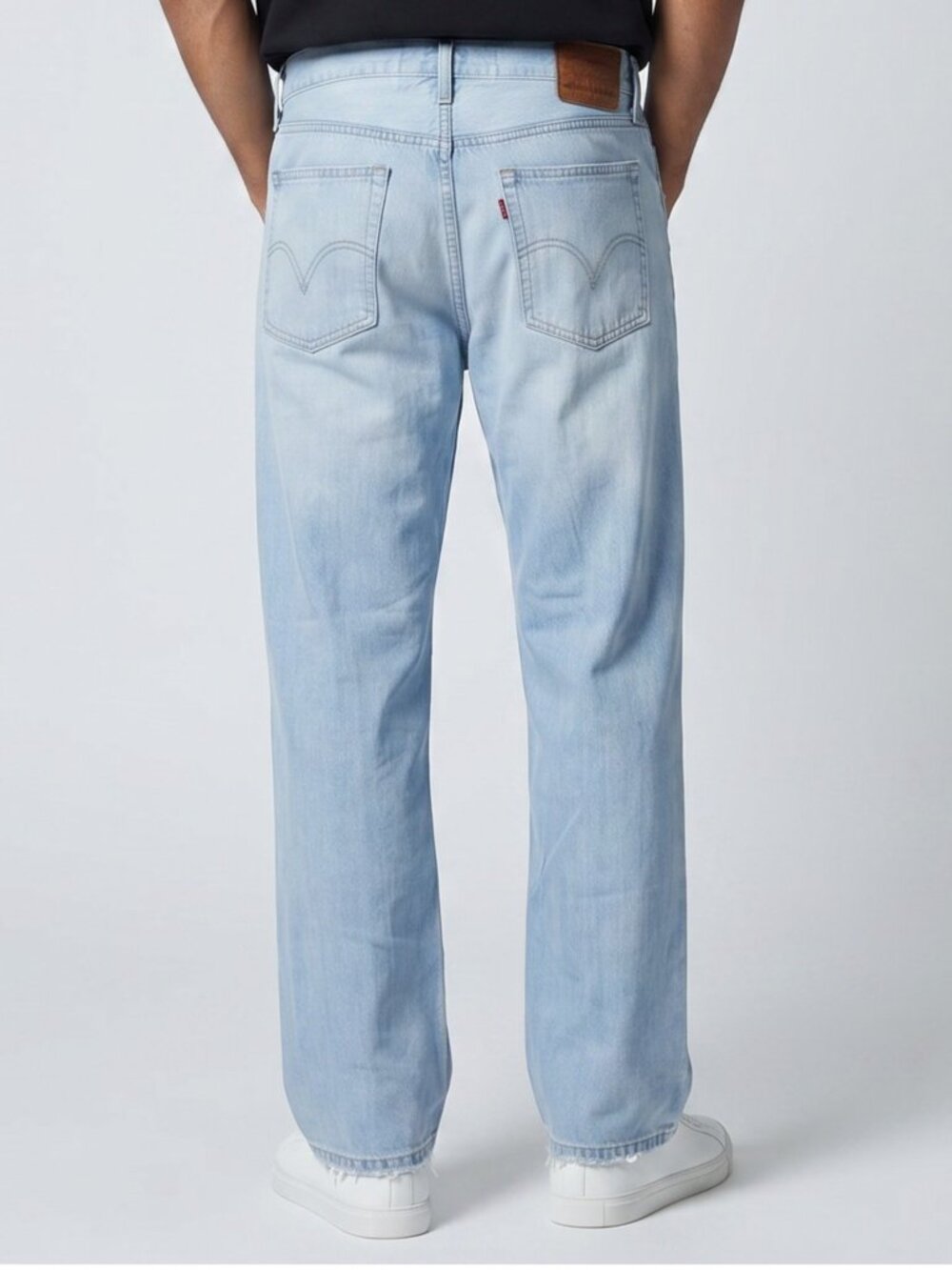 Levis 527 Low Bootcut Jeans Men's Size 36x32 Light Wash Distressed Soft Denim